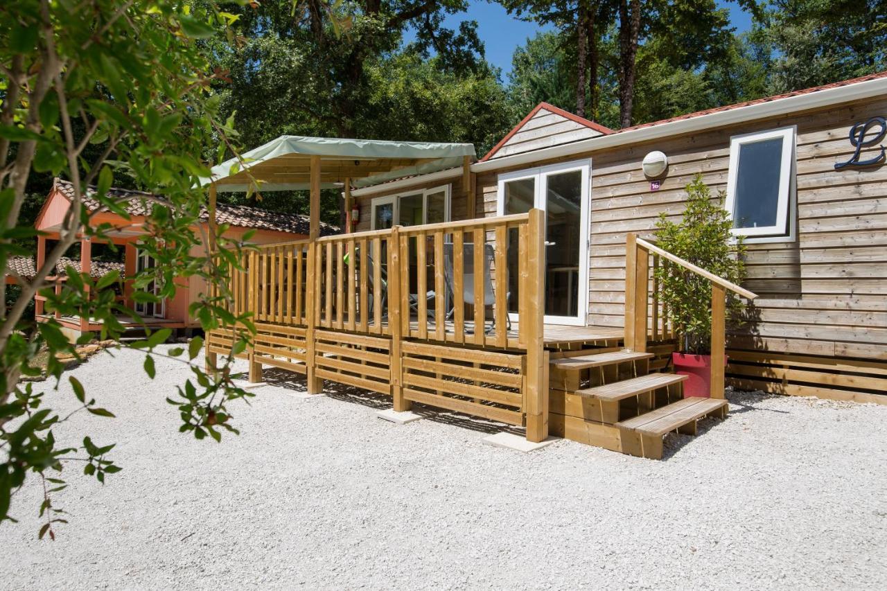 Les Chalets Du Perigord Sarlat-la-Caneda Bagian luar foto